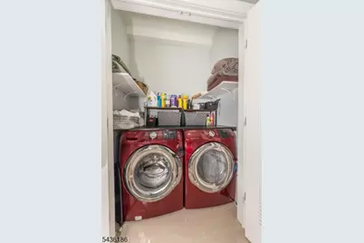 102 E Emerson Ave, Rahway, NJ 07065 - Photo 21