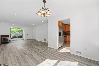 2 Veros Ln, Franklin Township, NJ 08823 - Photo 27