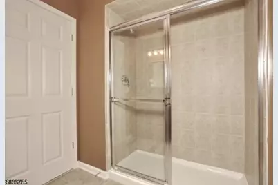 10 Terrace Ave #11, Hasbrouck Heights, NJ 07604 - Photo 7