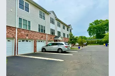 10 Terrace Ave #11, Hasbrouck Heights, NJ 07604 - Photo 23