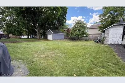 1126 Kensington Ave, Plainfield, NJ 07060 - Photo 17