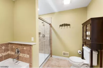 8 Robin Rd, Somerville, NJ 08876 - Photo 13