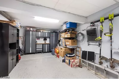 8 Robin Rd, Somerville, NJ 08876 - Photo 23