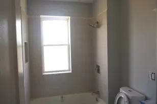 9 Vernon Ave, Newark, NJ 07108 - Photo 5