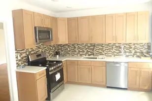 9 Vernon Ave, Newark, NJ 07108 - Photo 3