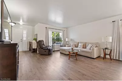 551 15th Ave, Newark, NJ 07103 - Photo 5