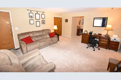 199 North Beverwyck Rd. A- #3, Parsippany, NJ 07034 - Photo 9