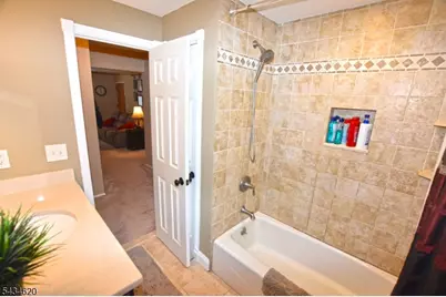 199 North Beverwyck Rd. A- #3, Parsippany, NJ 07034 - Photo 11