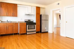 108 Bruen St, Newark, NJ 07105 - Photo 3