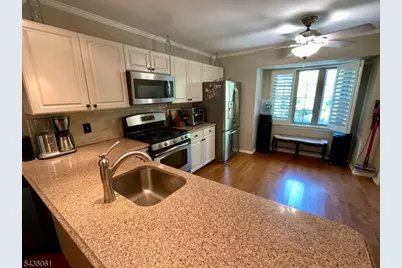 7 Daisy Road, Berkeley Heights Township, NJ 07922 - Photo 3