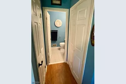 7 Daisy Road, Berkeley Heights Township, NJ 07922 - Photo 5