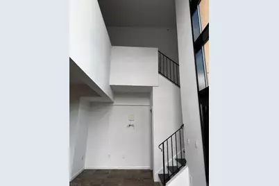 190 Culver Ave, Jersey City, NJ 07305 - Photo 13