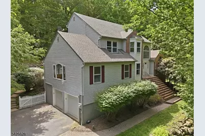 20 Indian Run Rd, Washington Township, NJ 07853 - Photo 1