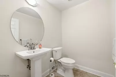 20 Indian Run Rd, Washington Township, NJ 07853 - Photo 27