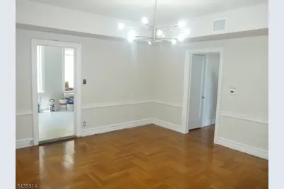 9 Vernon Ave #2, Newark, NJ 07108 - Photo 3
