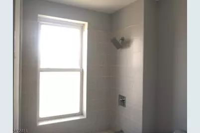 9 Vernon Ave #2, Newark, NJ 07108 - Photo 11