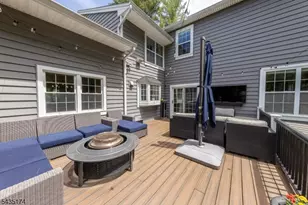 27 Burlington Rd, Berkeley Heights Township, NJ 07974 - Photo 21