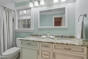 27 Burlington Rd, Berkeley Heights Township, NJ 07974 - Photo 29