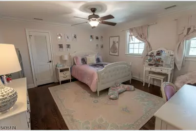 27 Burlington Rd, Berkeley Heights Township, NJ 07974 - Photo 21