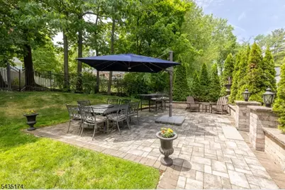 27 Burlington Rd, Berkeley Heights Township, NJ 07974 - Photo 23