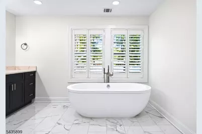 905 Harding St, Westfield, NJ 07090 - Photo 23