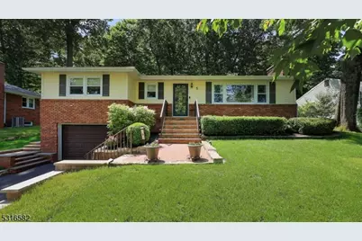 5 Johanna Ln, Watchung, NJ 07069 - Photo 3