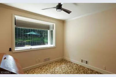 5 Johanna Ln, Watchung, NJ 07069 - Photo 27