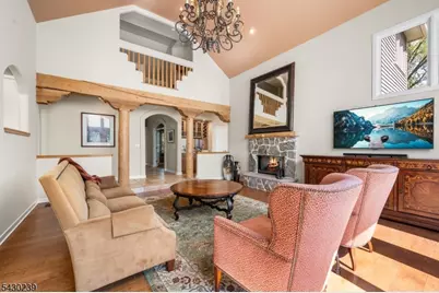 7 Heath Dr, Chester, NJ 07930 - Photo 13