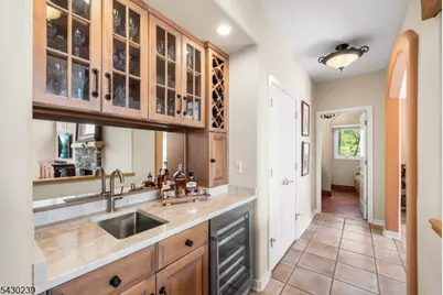 7 Heath Dr, Chester, NJ 07930 - Photo 9