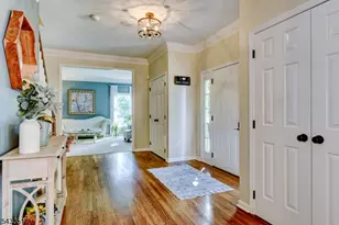 302 Kelly Dr, Branchburg Township, NJ 08853 - Photo 3