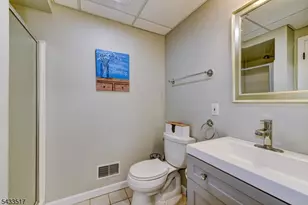 302 Kelly Dr, Branchburg Township, NJ 08853 - Photo 35