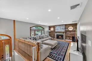34 Sweetman Ln, West Milford Twp., NJ 07480 - Photo 3