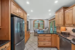34 Sweetman Ln, West Milford Twp., NJ 07480 - Photo 13