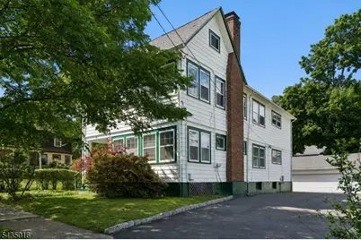 26 Howe Ave #2, Montclair, NJ 07042 - Photo 3