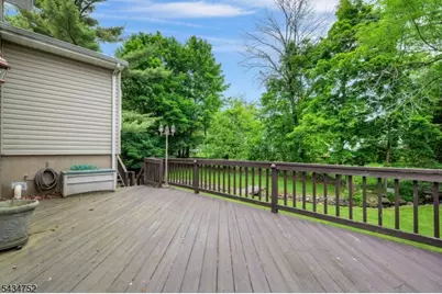 185 Ratzer Rd, Wayne, NJ 07470 - Photo 33
