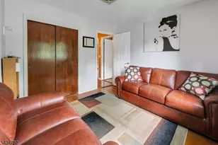 185 Ratzer Rd, Wayne, NJ 07470 - Photo 25
