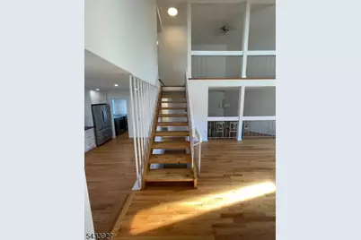 73 Linda Ln, Edison, NJ 08820 - Photo 21