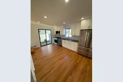 73 Linda Ln, Edison, NJ 08820 - Photo 11