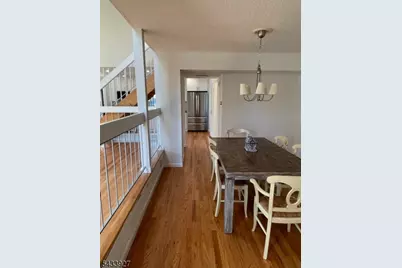 73 Linda Ln, Edison, NJ 08820 - Photo 19
