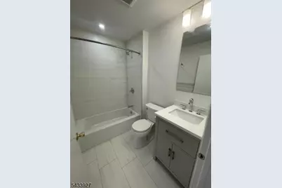 73 Linda Ln, Edison, NJ 08820 - Photo 37