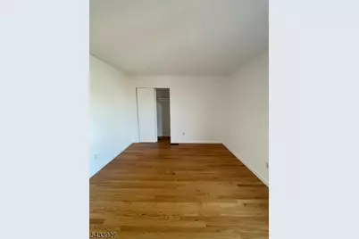 73 Linda Ln, Edison, NJ 08820 - Photo 39