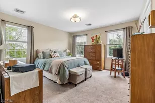 8 Quartz Ln, Paterson, NJ 07501 - Photo 11