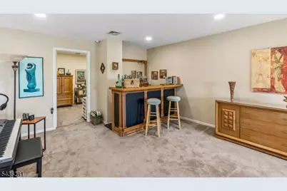 8 Quartz Ln, Paterson, NJ 07501 - Photo 19