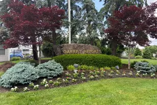 8 Quartz Ln, Paterson, NJ 07501 - Photo 29