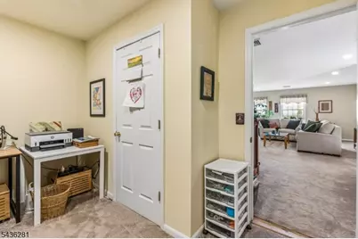 8 Quartz Ln, Paterson, NJ 07501 - Photo 21