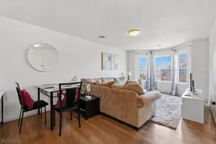 606 S 19th St, Newark, NJ 07103 - Photo 13