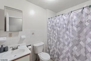 606 S 19th St, Newark, NJ 07103 - Photo 9