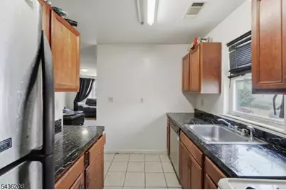 606 S 19th St, Newark, NJ 07103 - Photo 5