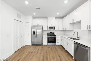 2207 Prince Hall Dr, Hopewell Township, NJ 08525 - Photo 15