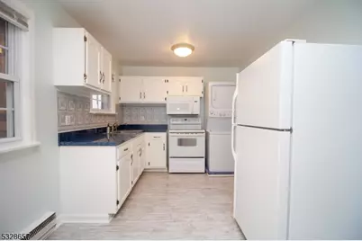 322 Richard Mine Rd #W12, Rockaway Township, NJ 07885 - Photo 9